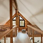 Lovers Nest By Casa Oso With Private Hiking Trails And Pond
