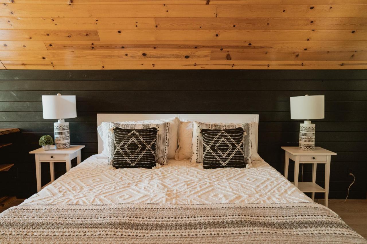 Ferienhaus Lovers Nest By Casa Oso With Private Hiking Trails And Pond