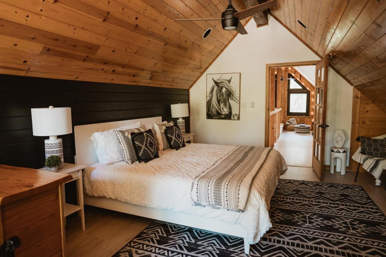 Lovers Nest By Casa Oso With Private Hiking Trails And Pond Ferienhaus *