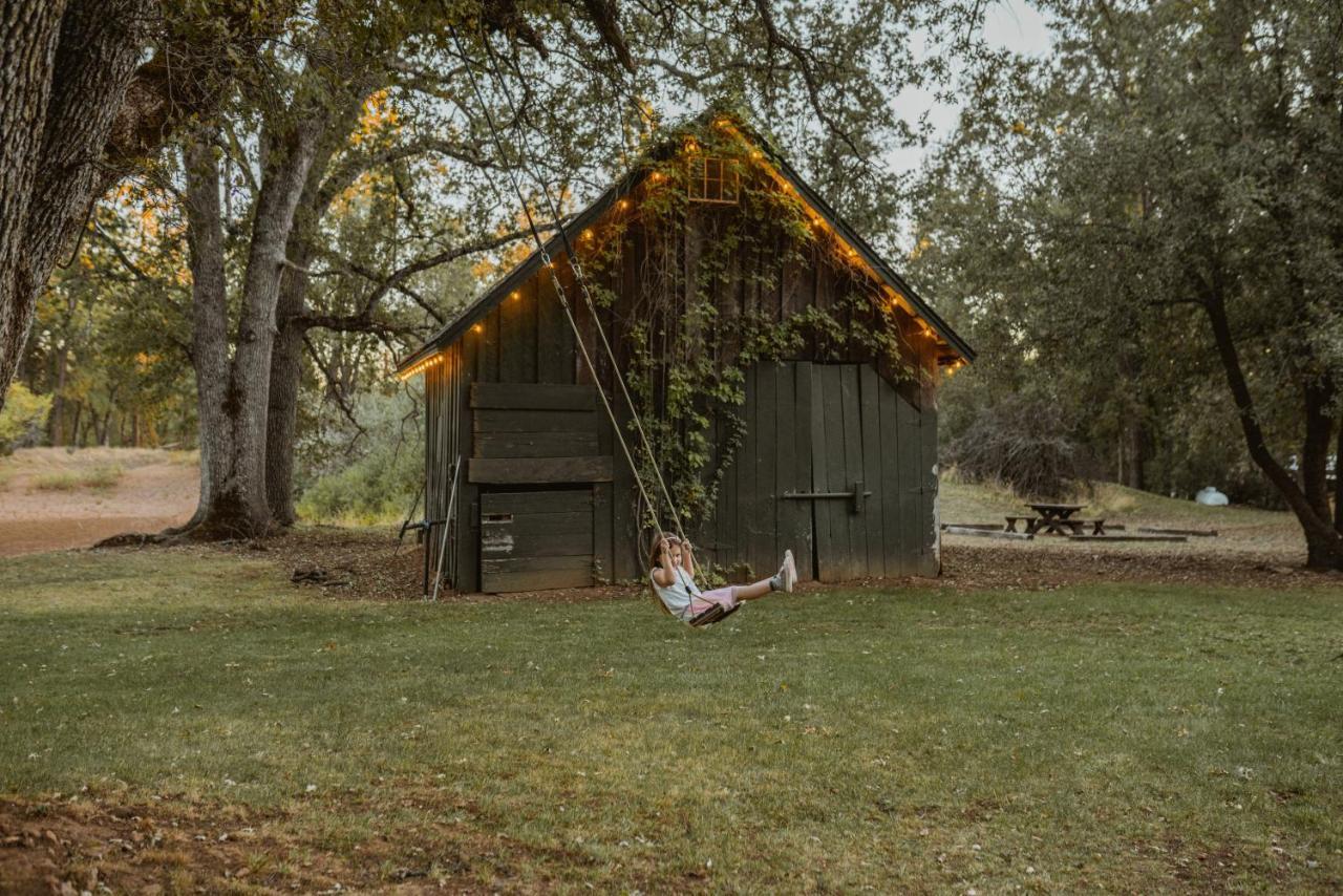 Ferienhaus Lovers Nest By Casa Oso With Private Hiking Trails And Pond Mariposa